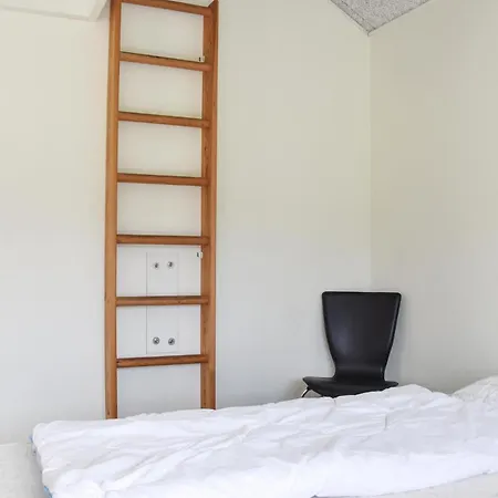 Pet Friendly In With Kitchen Holiday home *