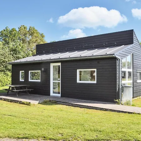 Pet Friendly In With Kitchen Holiday home Spjald